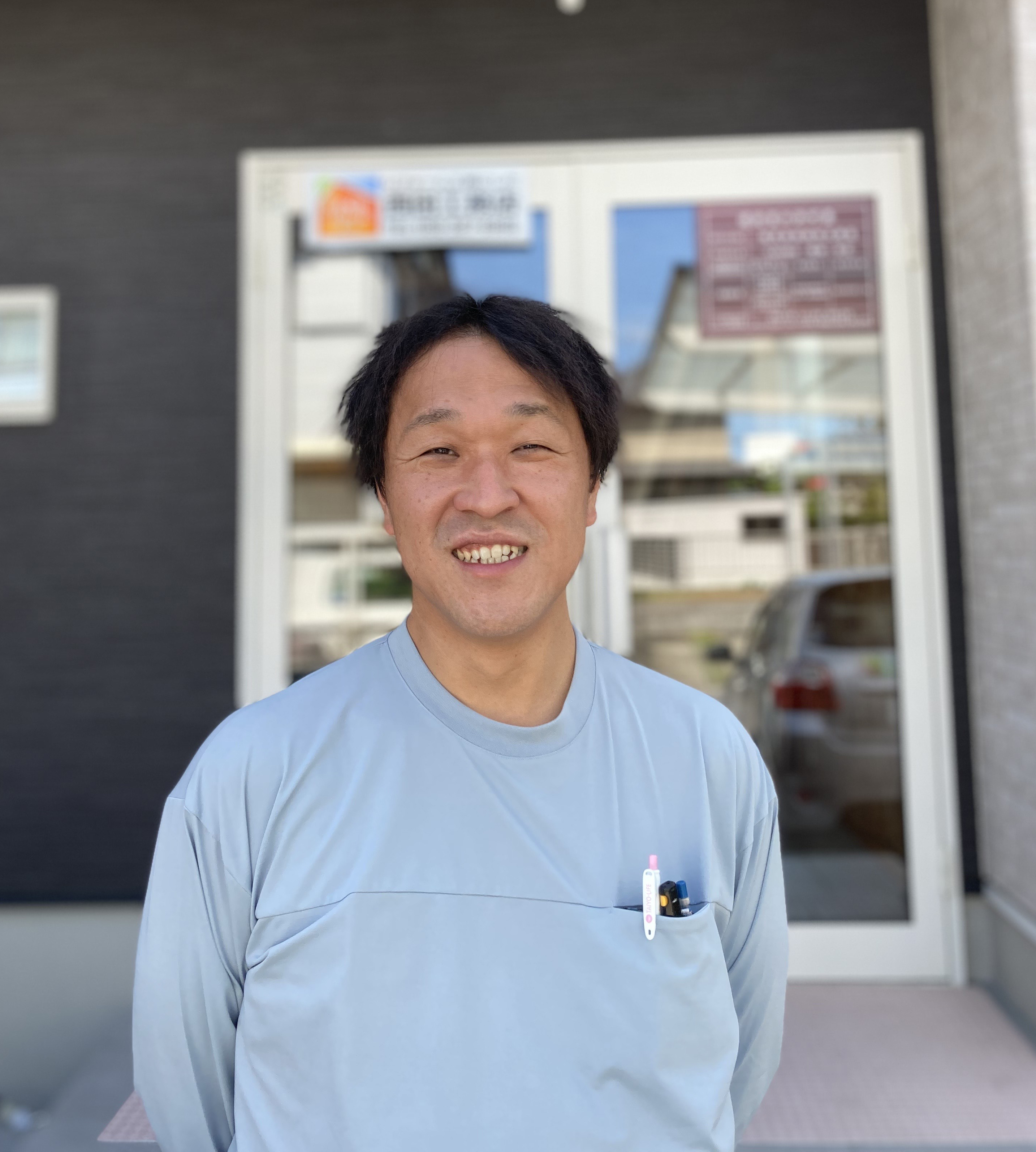 代表の西田です